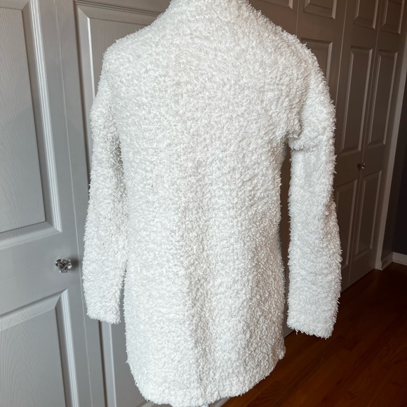 Fuzzy Cardigan - Picture 3 of 4